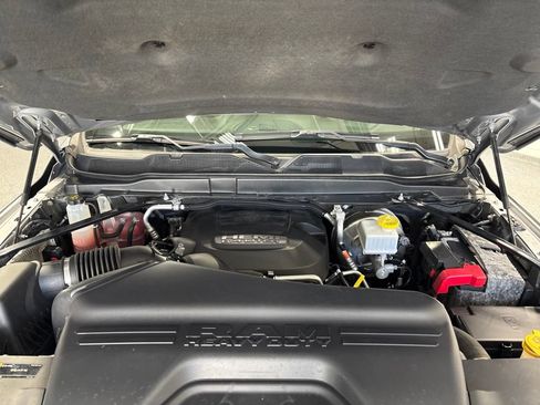 Used 2019 RAM 2500 Big Horn w/ Protection Group AWD/4WD image 46