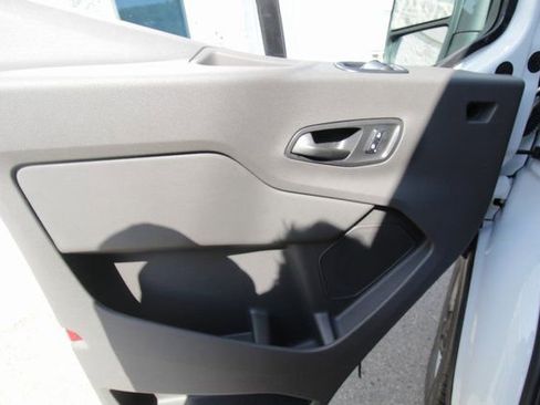New 2025 Ford Transit 150 148 Medium Roof image 23