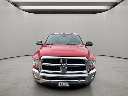 Used 2018 RAM 2500 SLT w/ Luxury Group image 8