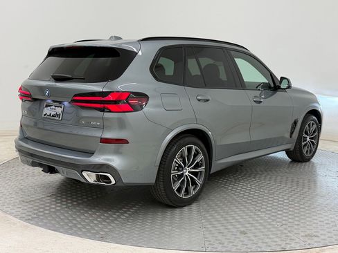 New 2026 BMW X5 xDrive50e w/ M Sport Package AWD/4WD image 9