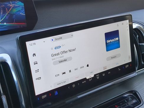 Used 2025 Ford Expedition Max Platinum image 19