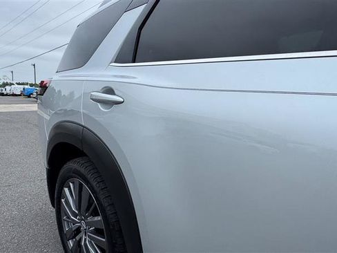 Used 2022 Nissan Pathfinder SL w/ SL Premium Package AWD/4WD image 26