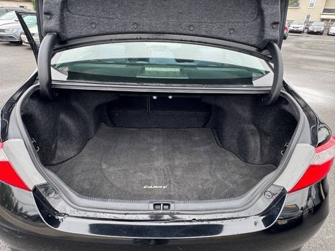 Used 2015 Toyota Camry LE FWD image 20