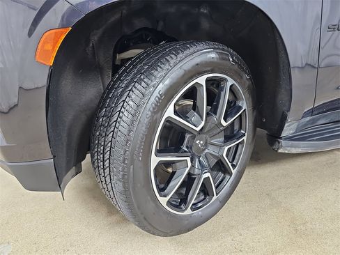 Certified 2024 Chevrolet Suburban RST w/ Luxury Package image 44