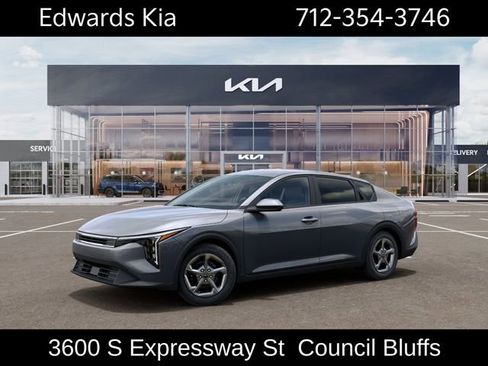 New 2026 Kia K4 FWD image 3