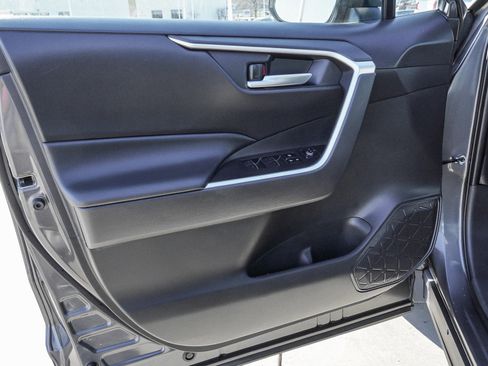 Certified 2024 Toyota RAV4 XLE w/ Convenience Package image 20