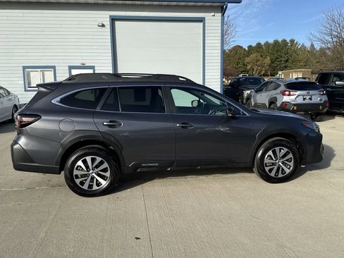 Certified 2025 Subaru Outback Premium w/ Popular Package #1A image 7