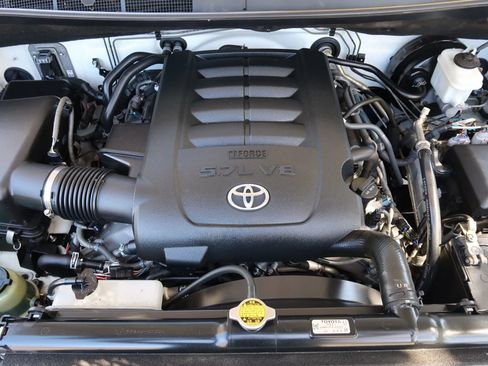 Used 2012 Toyota Tundra 2WD CrewMax image 29