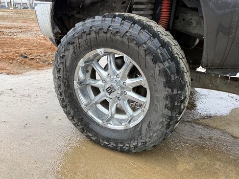 Used 2006 Ford F250 Lariat image 10