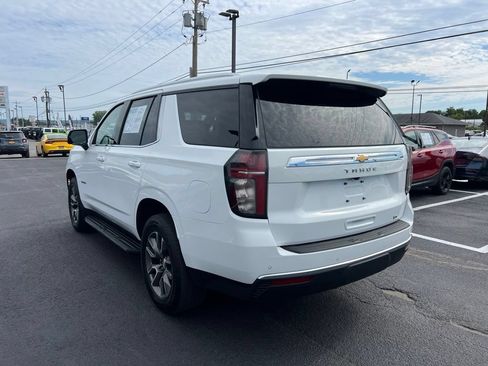 Used 2022 Chevrolet Tahoe LT w/ Luxury Package AWD/4WD image 3