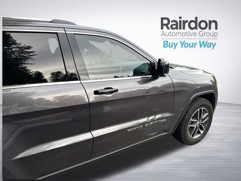 Used 2018 Jeep Grand Cherokee Limited w/ Trailer Tow Group IV AWD/4WD image 8