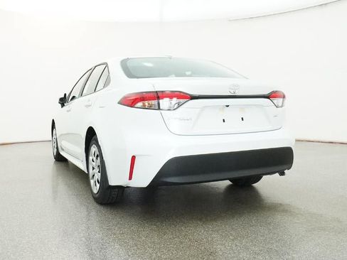 New 2026 Toyota Corolla LE FWD image 22