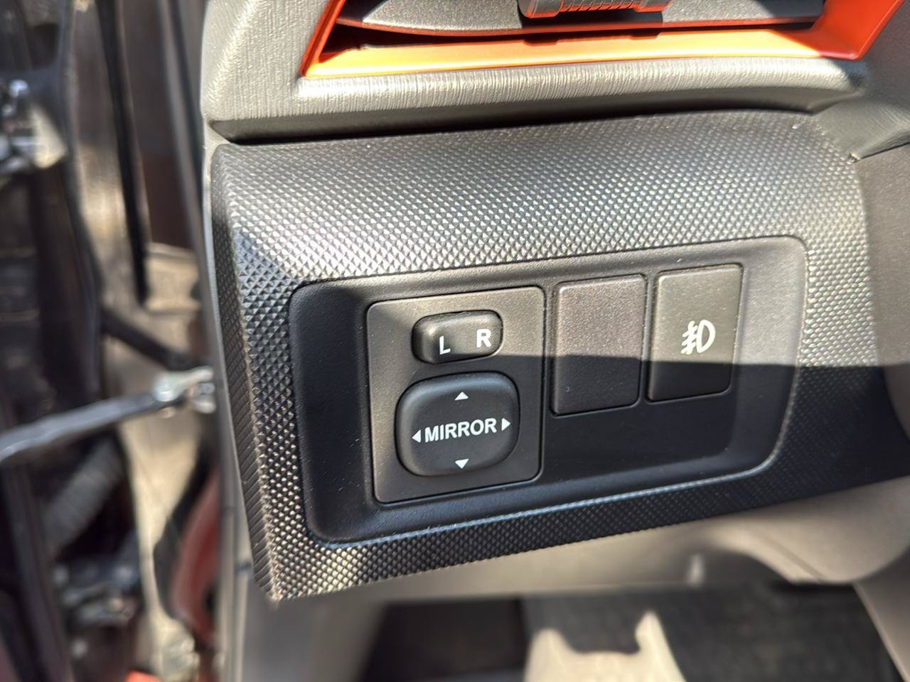 Used 2015 Scion tC FWD image 12