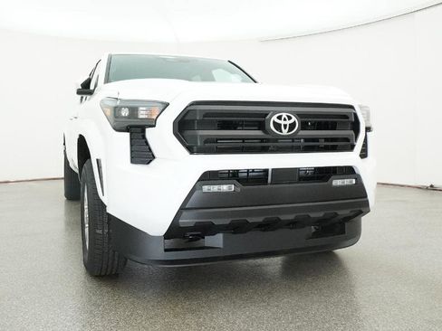 New 2026 Toyota Tacoma SR5 image 33