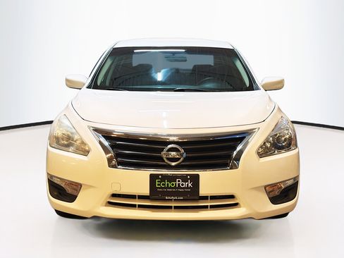 Used 2015 Nissan Altima 2.5 S w/ Power Driver Seat Package image 2