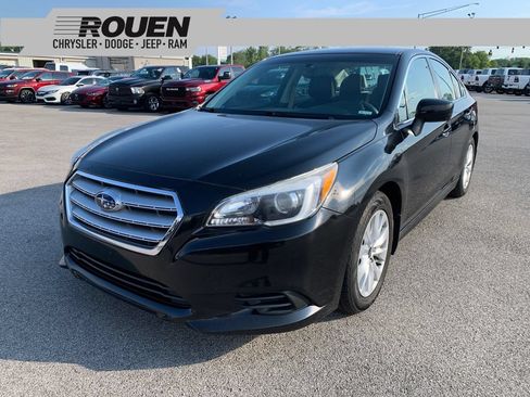 Used 2015 Subaru Legacy 2.5i Premium AWD/4WD image 1