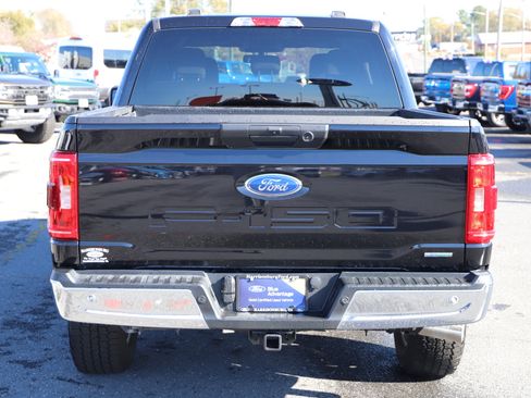 Certified 2022 Ford F150 XLT w/ Equipment Group 301A Mid image 4