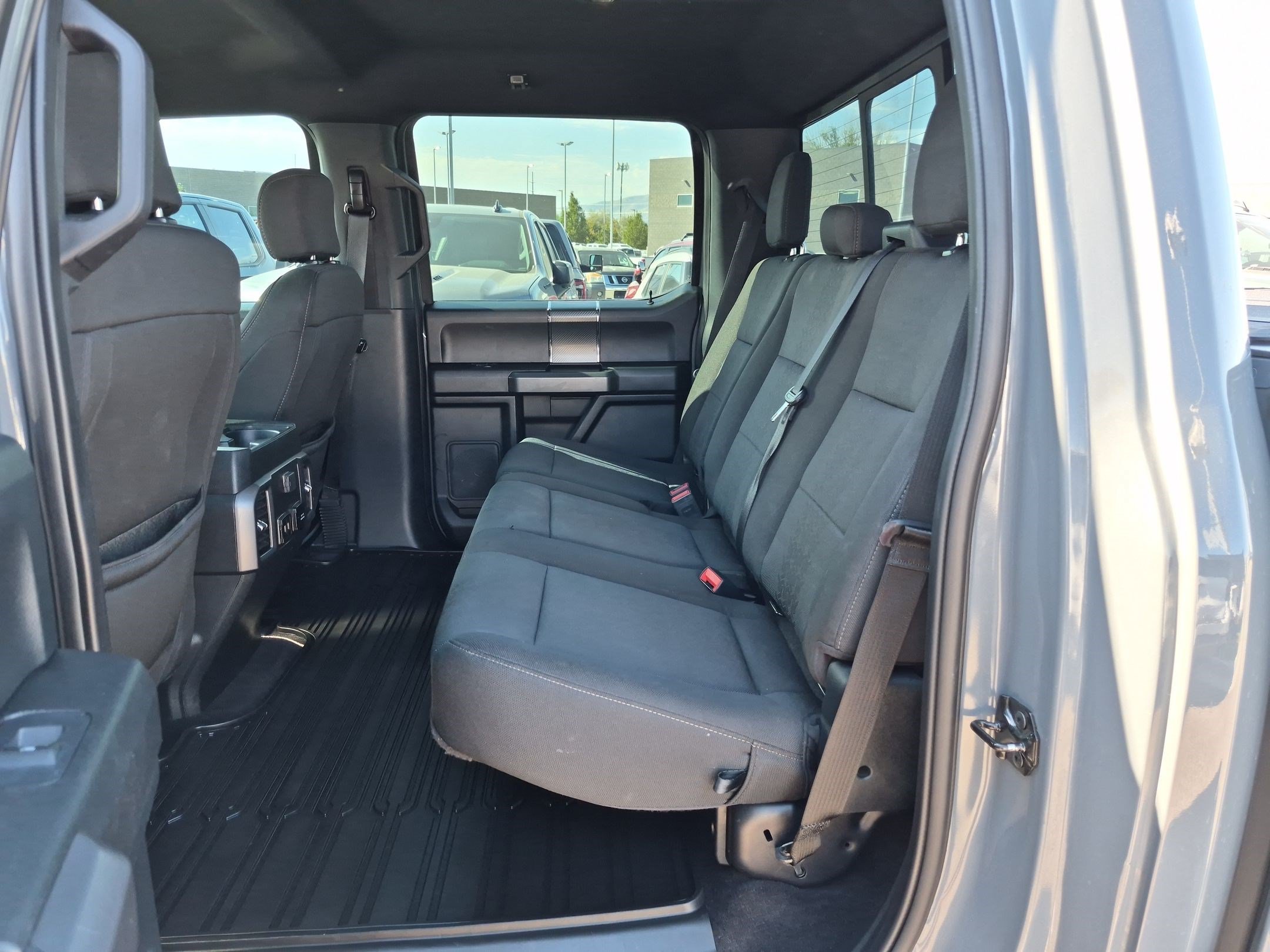 Used 2020 Ford F150 XLT w/ Equipment Group 302A Luxury AWD/4WD image 26
