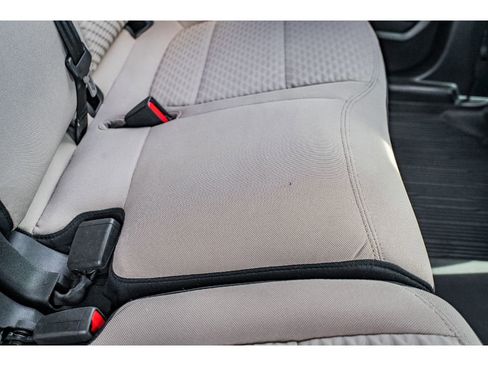 Used 2022 Ford Escape SE w/ SE Sport Appearance Package image 28