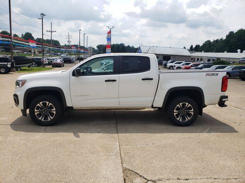 Used 2022 Chevrolet Colorado Z71 AWD/4WD image 6