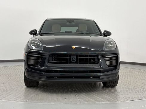 Used 2023 Porsche Macan S AWD/4WD image 6