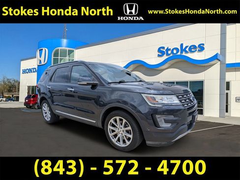 Used 2017 Ford Explorer Limited w/ Equipment Group 301A FWD image 1