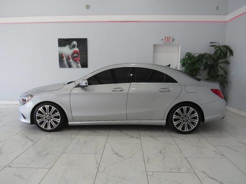Used 2018 Mercedes-Benz CLA 250 4MATIC image 7