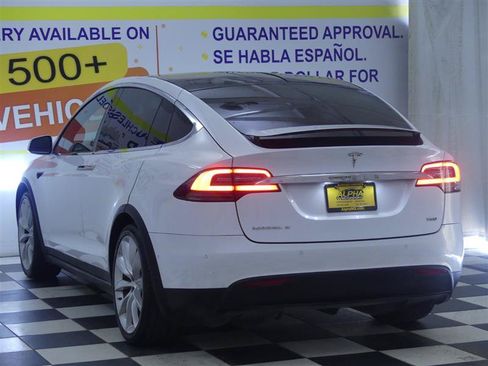 Used 2017 Tesla Model X 100D AWD/4WD image 7