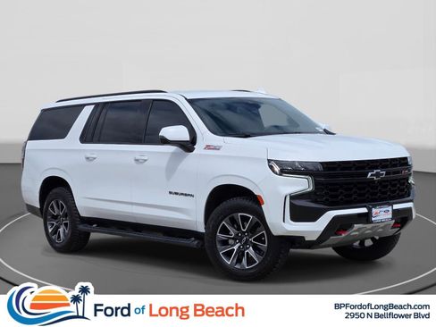 Used 2023 Chevrolet Suburban Z71 w/ Luxury Package AWD/4WD image 1