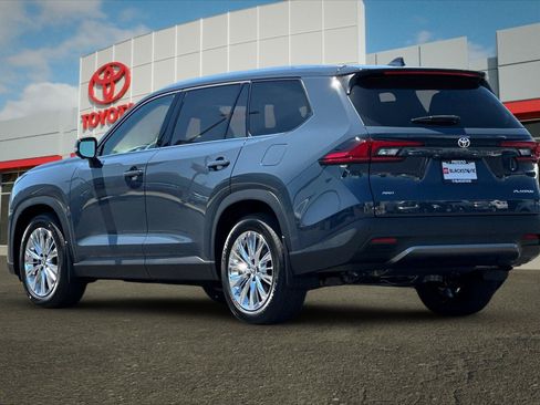 Certified 2026 Toyota Grand Highlander AWD image 5