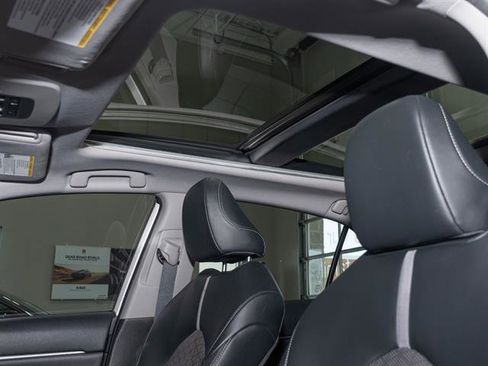 Used 2022 Toyota Camry XSE image 16