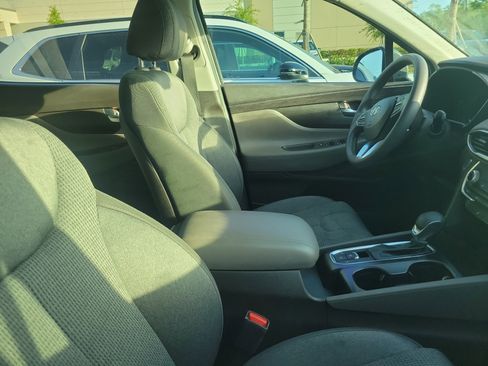 Used 2020 Hyundai Santa Fe SEL FWD image 5