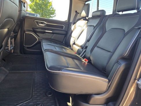 Used 2022 RAM 1500 Laramie AWD/4WD image 17