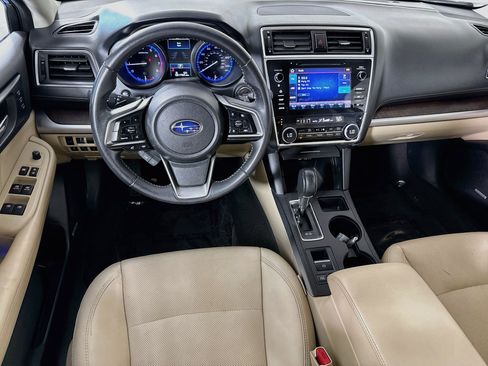 Used 2019 Subaru Outback 2.5i Limited AWD/4WD image 17
