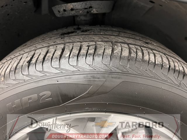Used 2025 Chevrolet Trax LT w/ LT Convenience Package FWD image 19