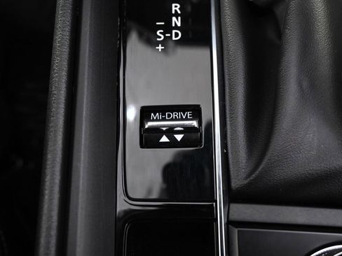 Used 2025 MAZDA CX-50 2.5 Hybrid w/ Premium Plus Pkg image 33