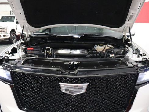 Used 2023 Cadillac Escalade Sport w/ Touring Package AWD/4WD image 83