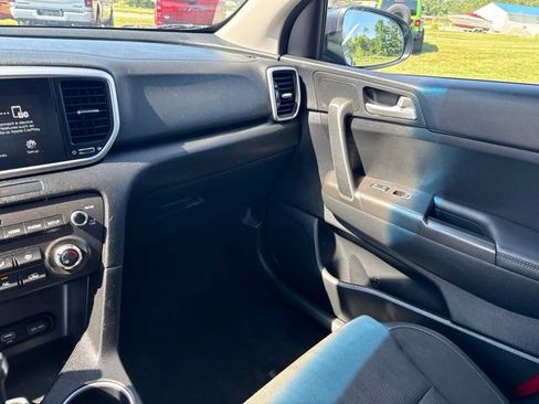 Used 2022 Kia Sportage LX FWD image 30