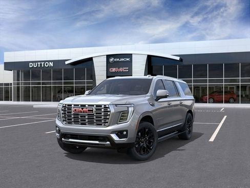 New 2026 GMC Yukon XL Denali w/ Denali Reserve Package image 8