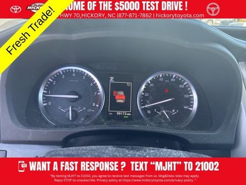 Used 2019 Toyota Highlander XLE image 11