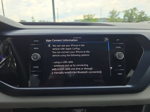 Certified 2023 Volkswagen Taos SE AWD/4WD image 22