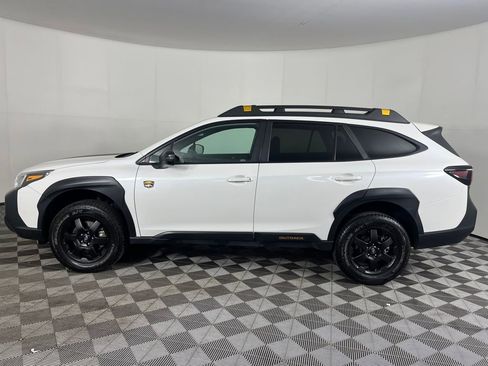 Used 2024 Subaru Outback Wilderness image 9