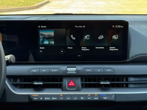 Used 2025 Kia K4 LXS image 17