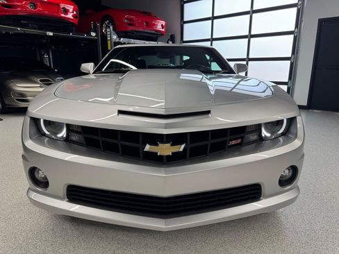 Used 2010 Chevrolet Camaro SS w/ RS Package RWD image 23