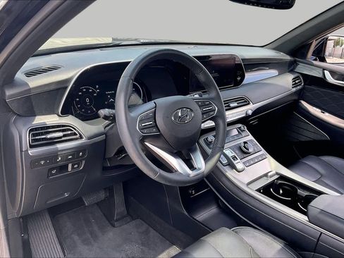 Used 2020 Hyundai Palisade Limited FWD image 16