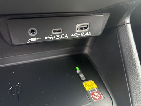 New 2026 Subaru Crosstrek 2.5i Limited w/ Crosstrek Mirror Package image 23
