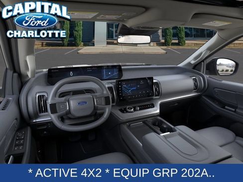 New 2026 Ford Expedition Active RWD image 10