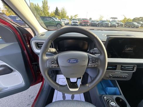 New 2025 Ford Maverick XLT w/ XLT Luxury Package image 14