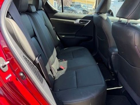 Used 2012 Lexus CT 200h Premium FWD image 8