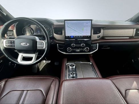 Used 2024 Ford Expedition Max Limited AWD/4WD image 8